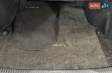 Седан Lexus IS 2013 в Никополе