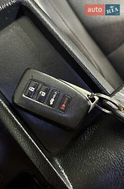 Седан Lexus IS 2013 в Никополе