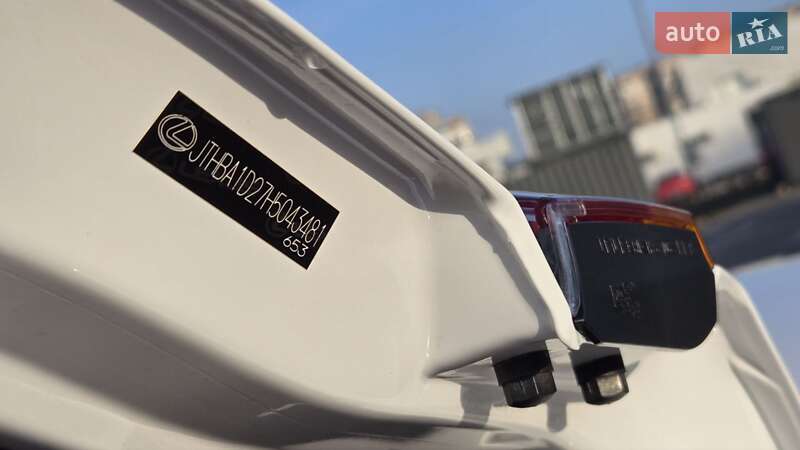 Седан Lexus IS 2016 в Одессе