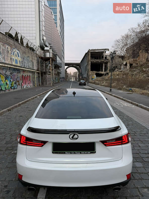 Седан Lexus IS 2014 в Одессе