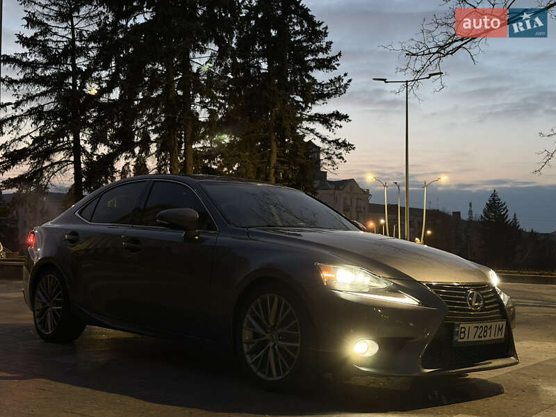 Седан Lexus IS 2014 в Краматорске фото 3 Седан Lexus IS 2014 в Краматорске