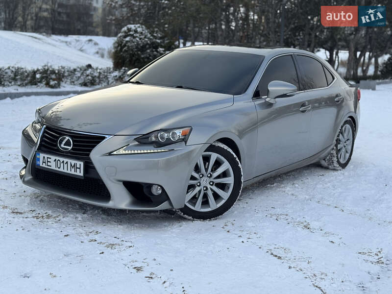 Седан Lexus IS 2013 в Днепре