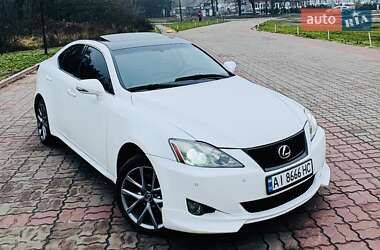 Седан Lexus IS 2010 в Обухові