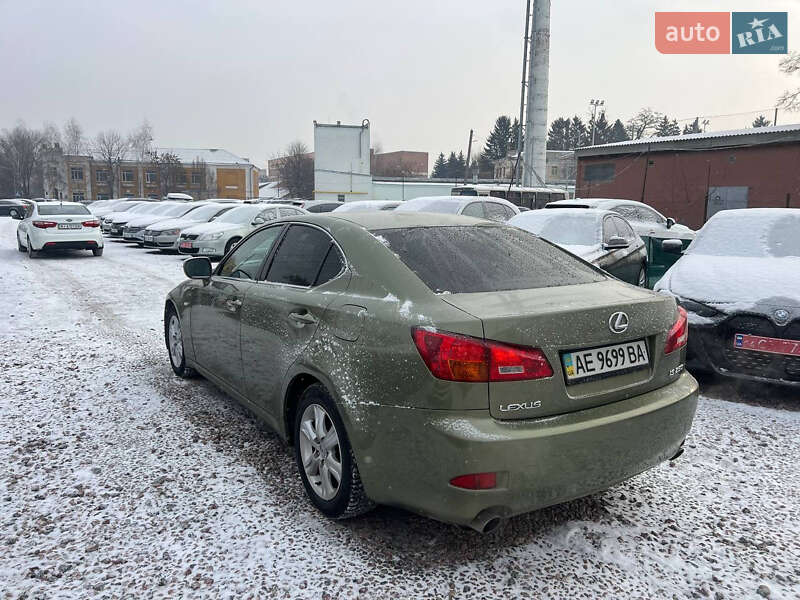 Седан Lexus IS 2006 в Полтаве