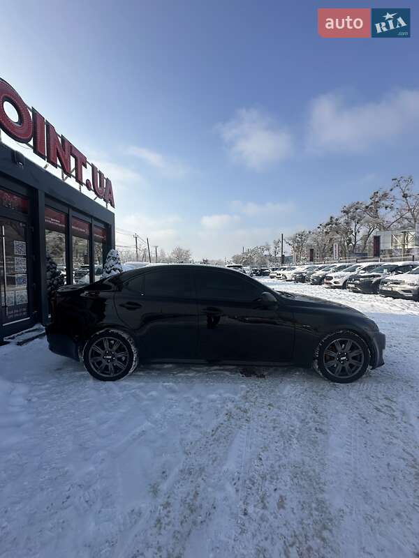 Седан Lexus IS 2007 в Білогородці
