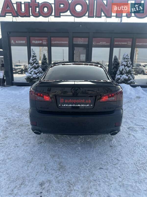 Седан Lexus IS 2007 в Білогородці