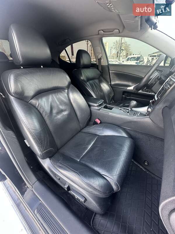 Седан Lexus IS 2007 в Білогородці