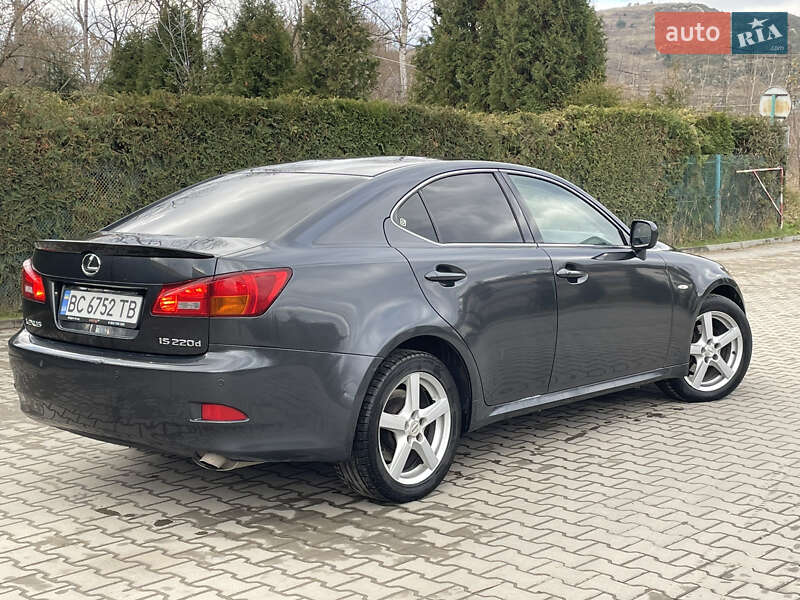 Седан Lexus IS 2007 в Турке