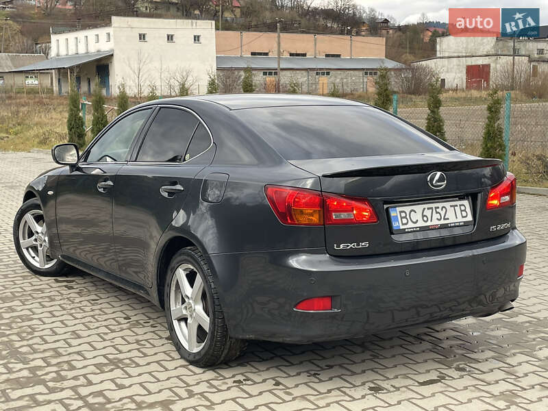 Седан Lexus IS 2007 в Турке