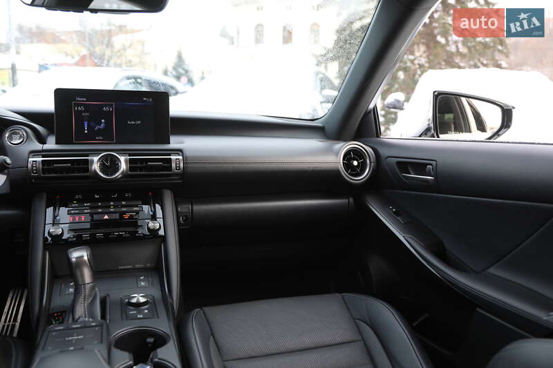 Седан Lexus IS 2021 в Харькове