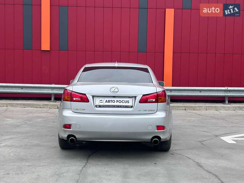 Седан Lexus IS 2008 в Киеве фото 6 Седан Lexus IS 2008 в Киеве