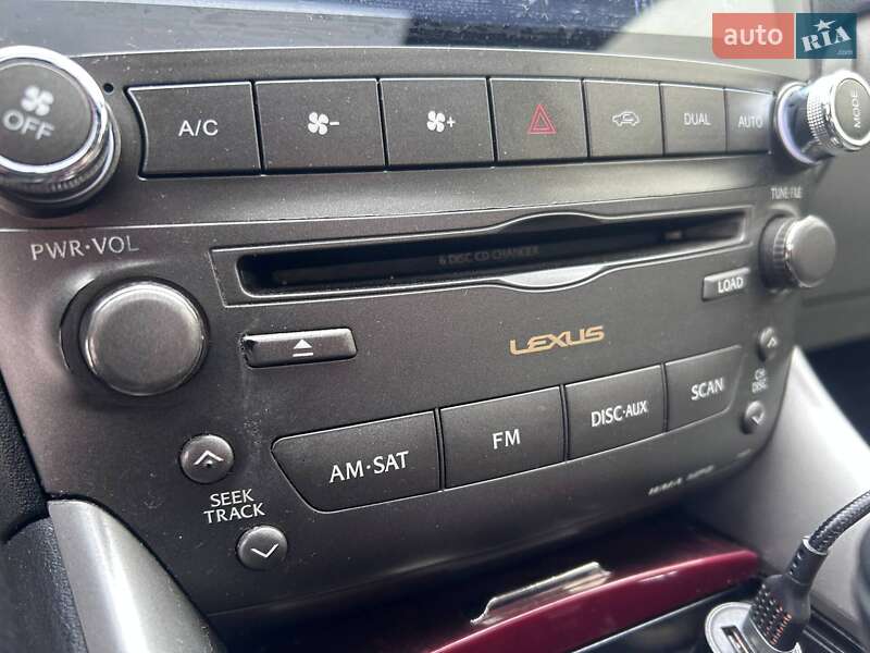 Седан Lexus IS 2008 в Киеве фото 24 Седан Lexus IS 2008 в Киеве