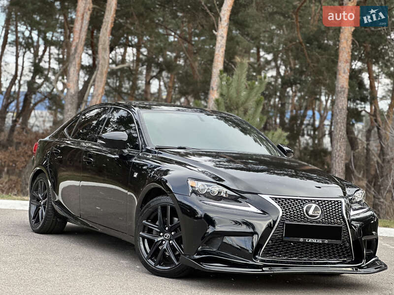 Седан Lexus IS 2014 в Киеве