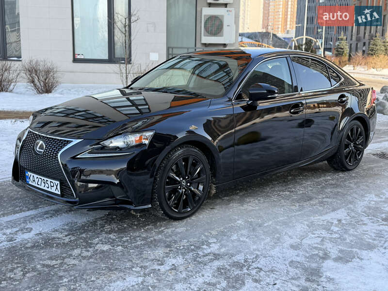 Седан Lexus IS 2015 в Киеве фото 6 Седан Lexus IS 2015 в Киеве