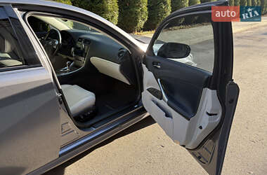 Седан Lexus IS 2012 в Львове