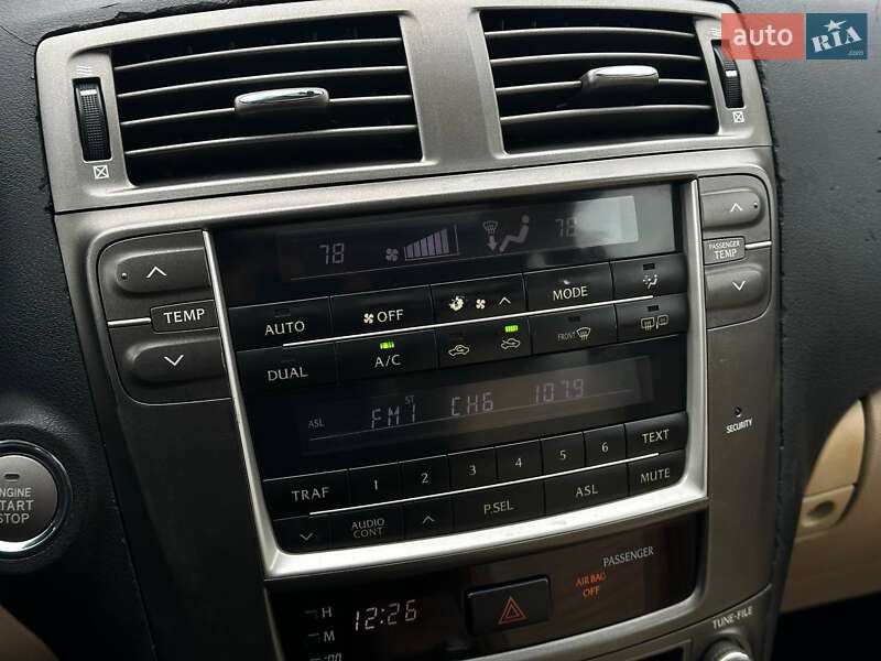 Седан Lexus IS 2008 в Одесі