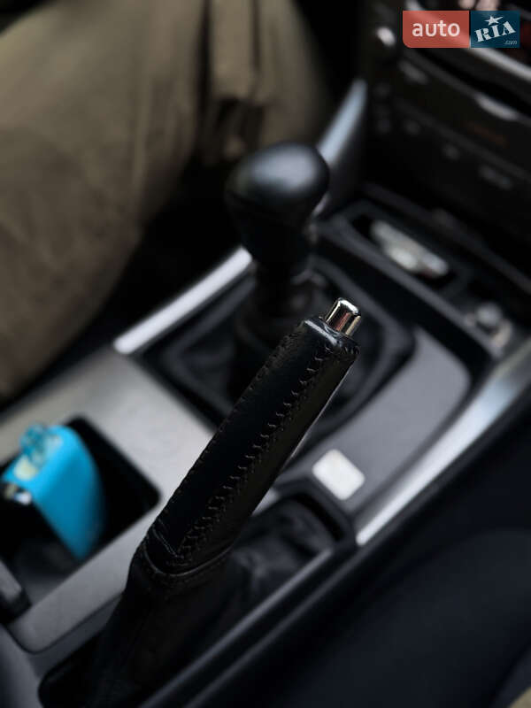 Седан Lexus IS 2006 в Краматорську