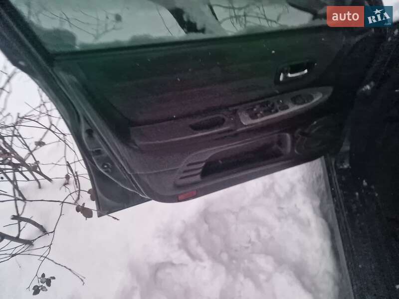 Седан Lexus IS 1999 в Каменском
