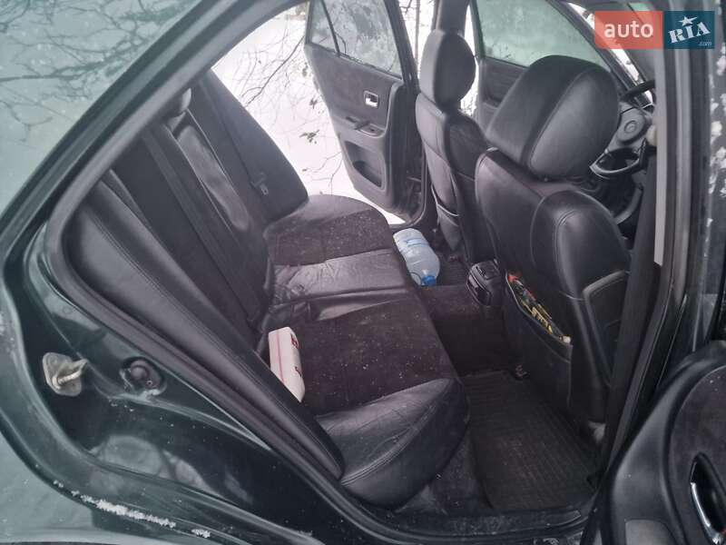 Седан Lexus IS 1999 в Каменском