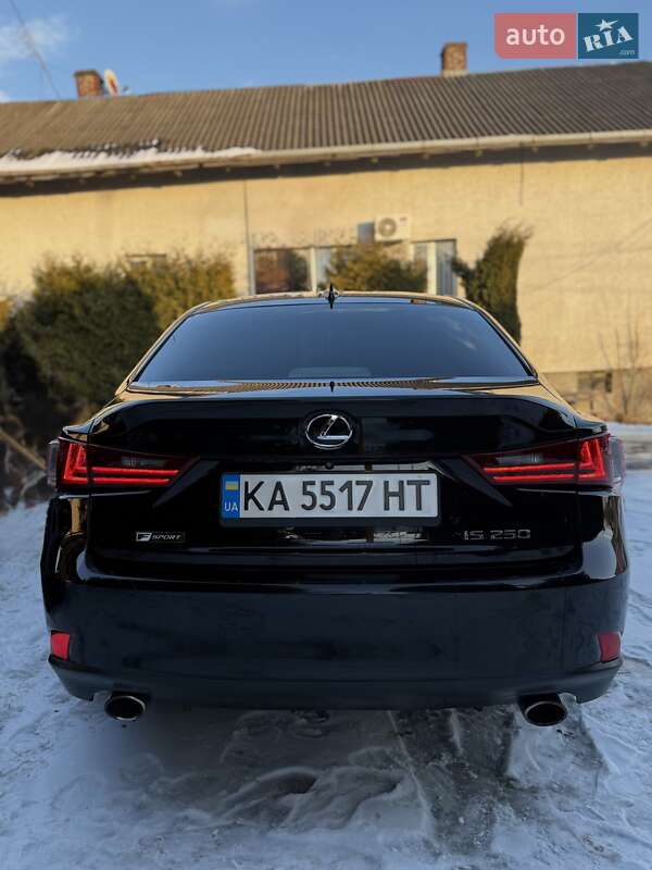 Седан Lexus IS 2015 в Дрогобыче фото 12 Седан Lexus IS 2015 в Дрогобыче