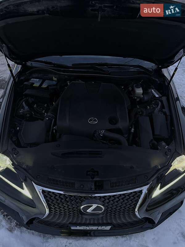 Седан Lexus IS 2015 в Дрогобыче фото 33 Седан Lexus IS 2015 в Дрогобыче
