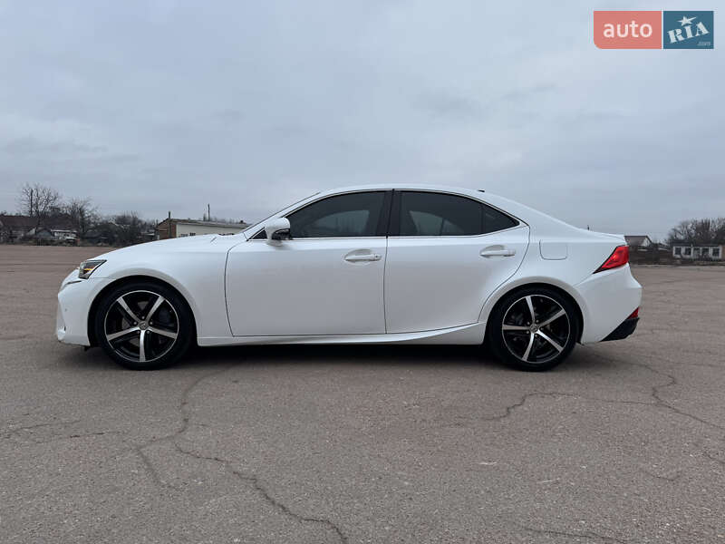 Седан Lexus IS 2016 в Києві фото 2 Седан Lexus IS 2016 в Києві