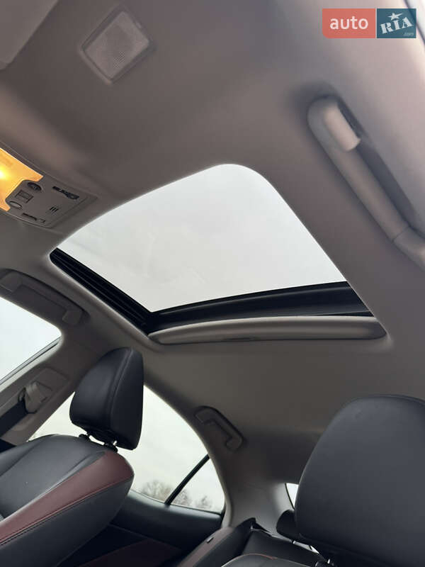 Седан Lexus IS 2016 в Києві фото 22 Седан Lexus IS 2016 в Києві