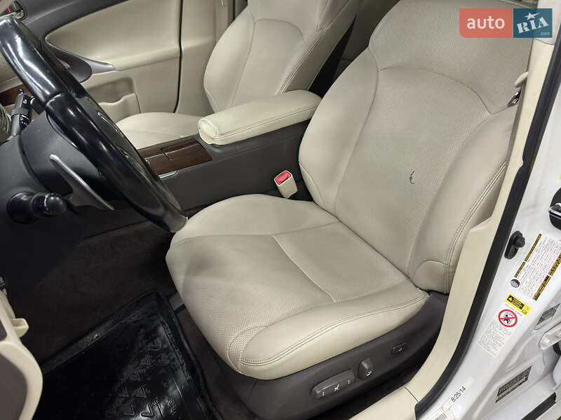 Седан Lexus IS 2010 в Харкові фото 19 Седан Lexus IS 2010 в Харкові