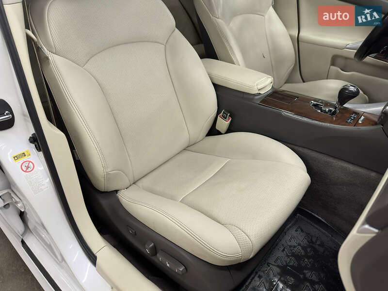 Седан Lexus IS 2010 в Харкові фото 28 Седан Lexus IS 2010 в Харкові