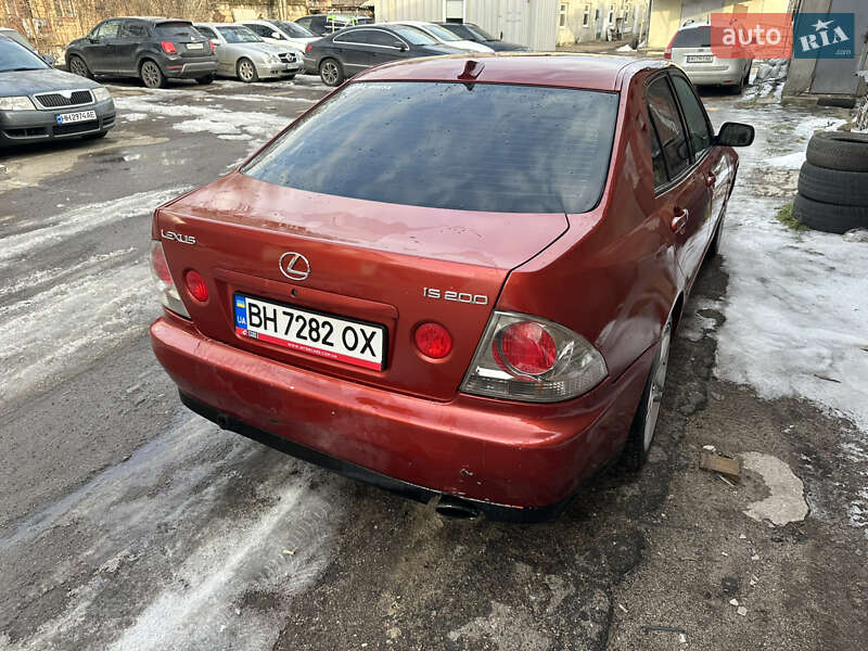 Седан Lexus IS 1999 в Одессе