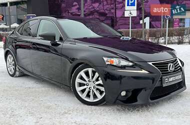 Седан Lexus IS 2016 в Киеве