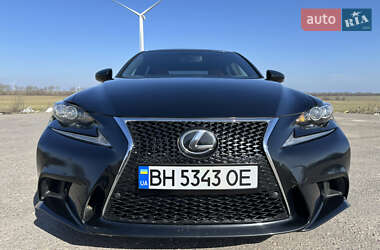 Седан Lexus IS 2014 в Староказачьем