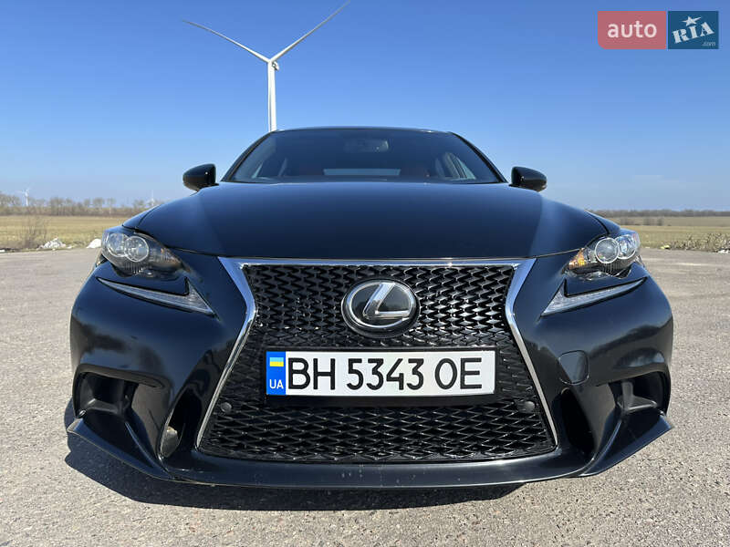 Lexus IS 2014