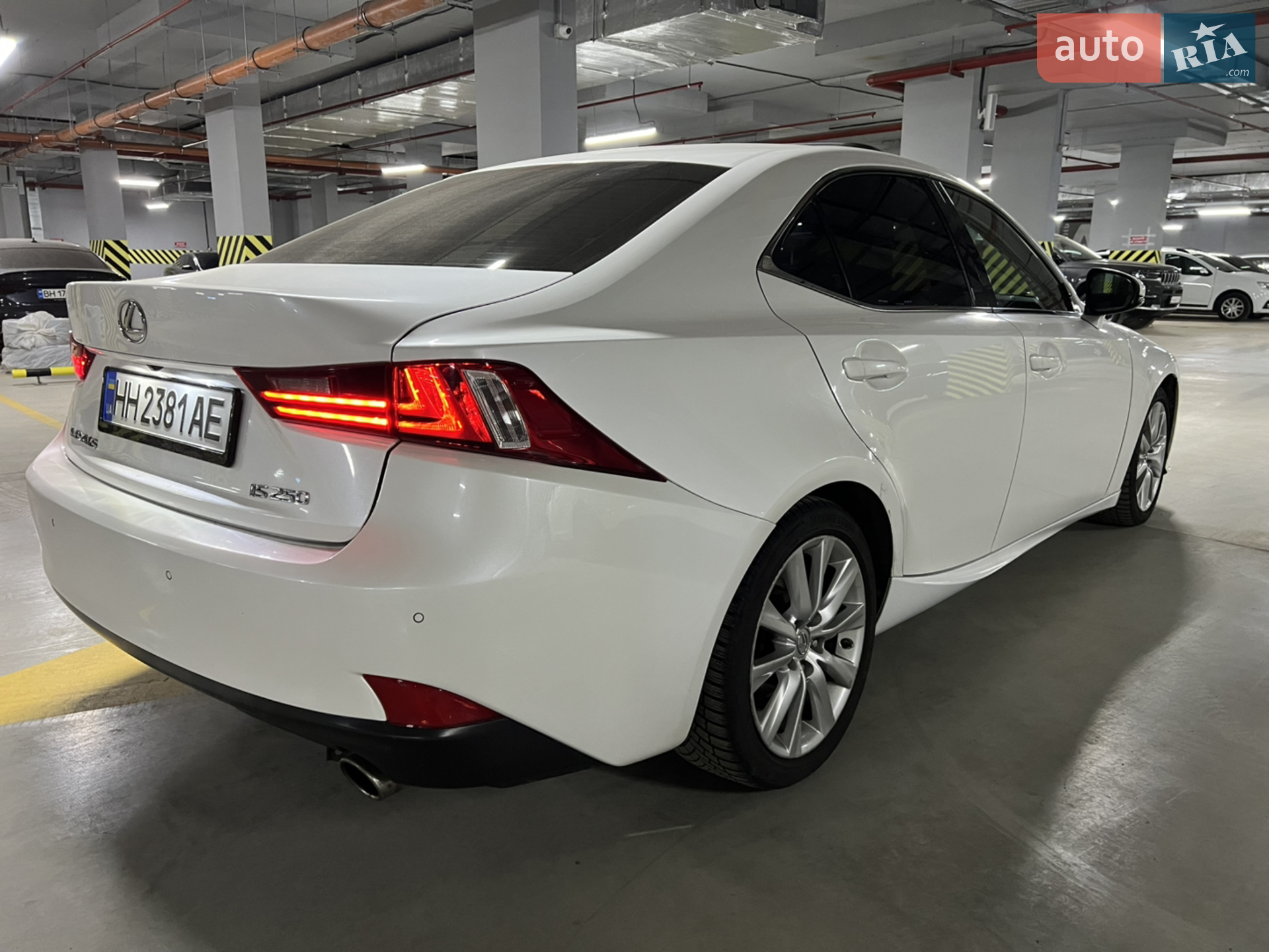 2013 Lexus IS - мініатюра 7