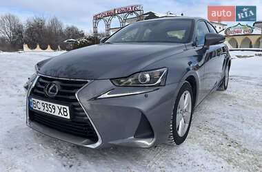 Седан Lexus IS 2017 в Киеве
