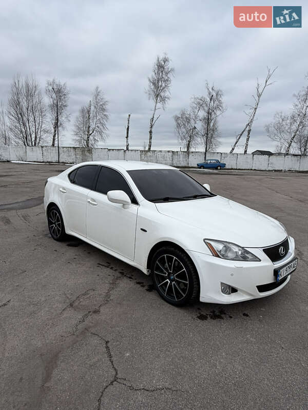 Седан Lexus IS 2006 в Переяславі
