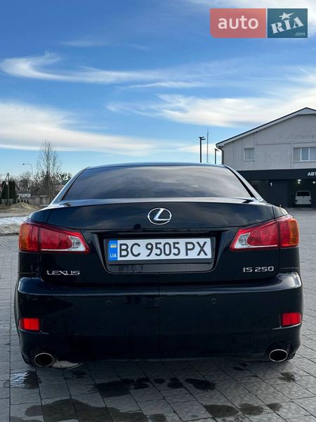 Седан Lexus IS 2009 в Шептицькому