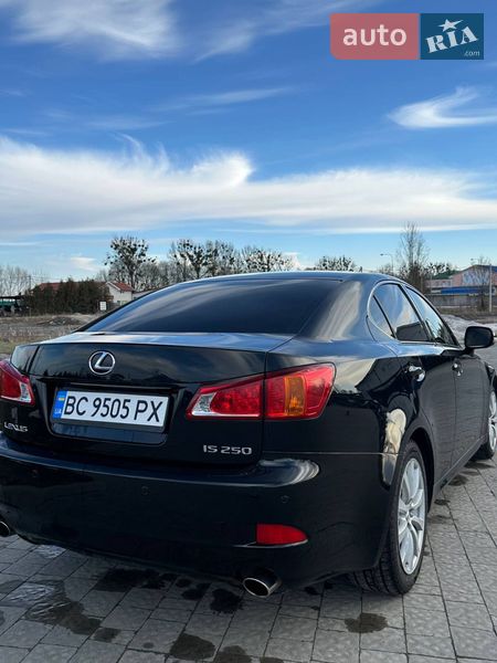 Седан Lexus IS 2009 в Шептицькому