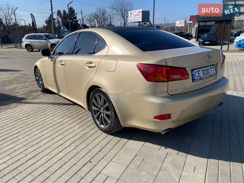 Седан Lexus IS 2007 в Черновцах