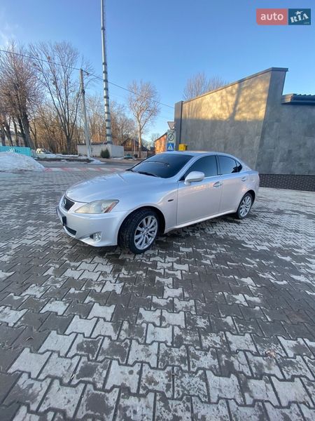 Седан Lexus IS 2005 в Ставище