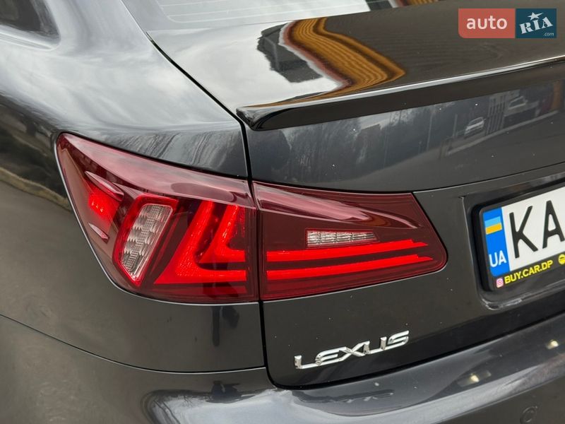 Седан Lexus IS 2007 в Дніпрі