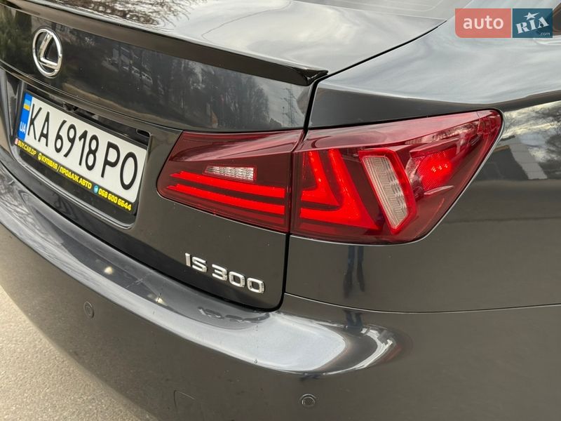 Седан Lexus IS 2007 в Дніпрі
