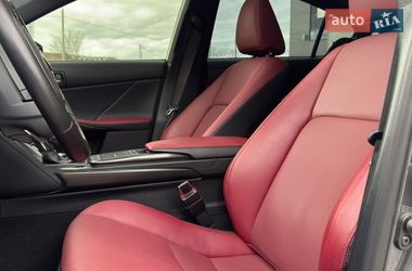 Седан Lexus IS 2023 в Одессе