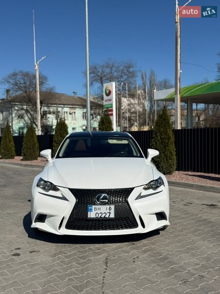 Lexus IS 2014