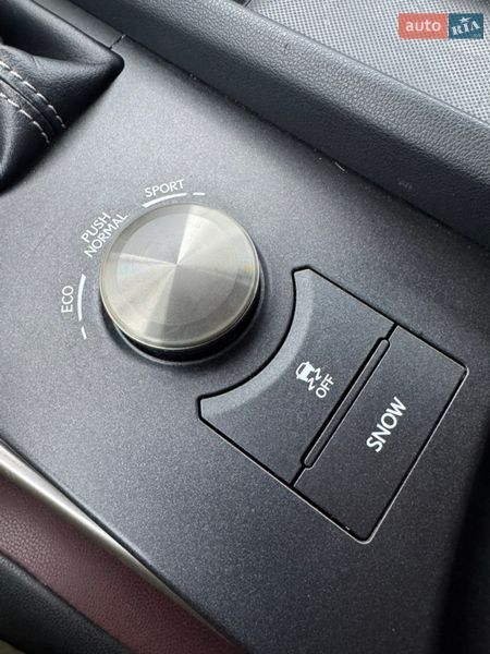 Седан Lexus IS 2016 в Киеве