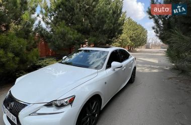 Седан Lexus IS 2014 в Днепре