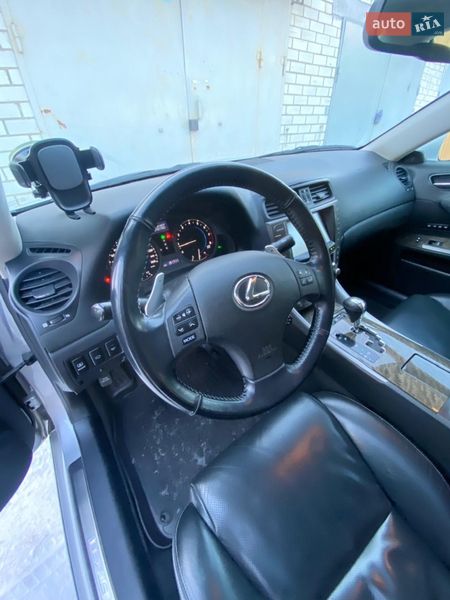 Седан Lexus IS 2008 в Киеве фото 8 Седан Lexus IS 2008 в Киеве