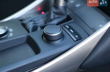 Седан Lexus IS 2017 в Киеве