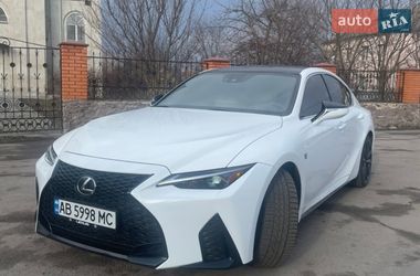 Седан Lexus IS 2021 в Погребище