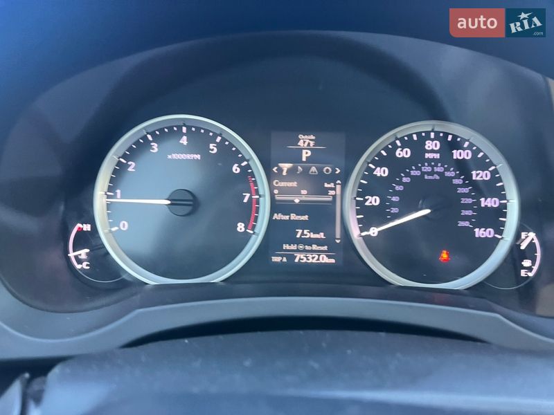 Седан Lexus IS 2014 в Житомирі